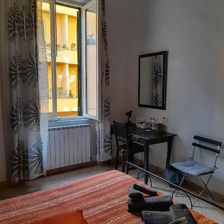 Casa de hóspedes Train Stop